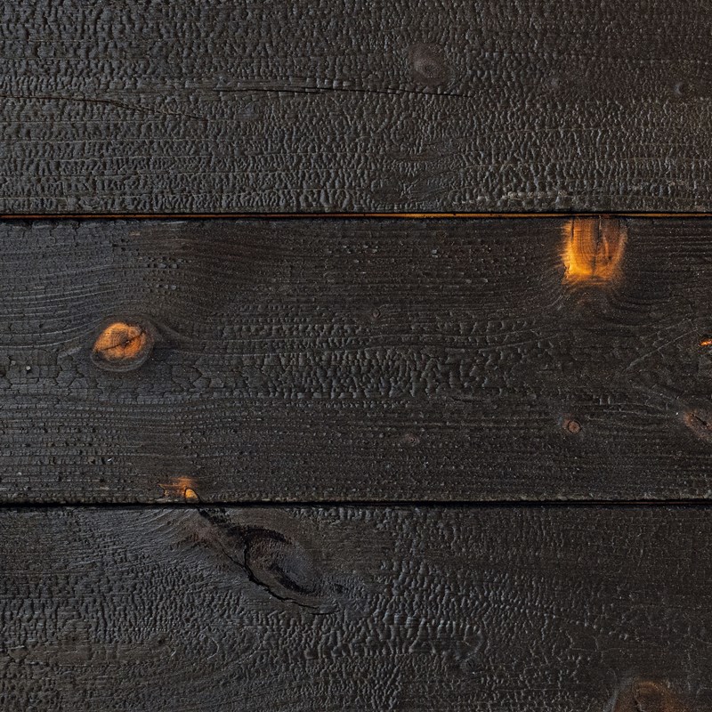 Walpurga<span class="sb">Fichte gebrannt und fixiert</span>